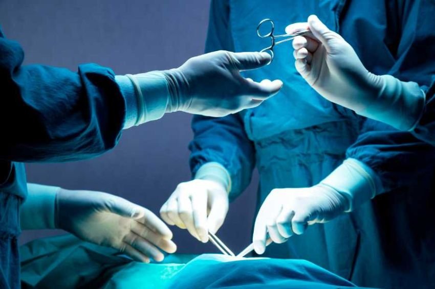 Perut Buncit Wanita Thailand Ternyata Kista 8 Kg, Operasi Sukses