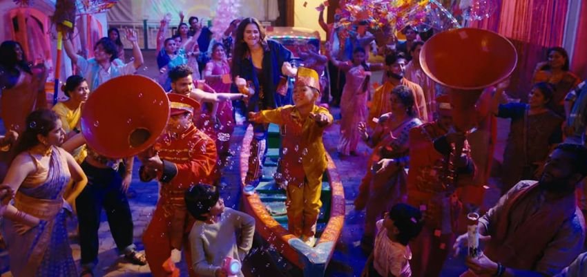 “Aura Farming” dari Pacu Jalur Riau Go Internasional, Rayyan Arkan Dikha Kolaborasi dengan Artis Bollywood!