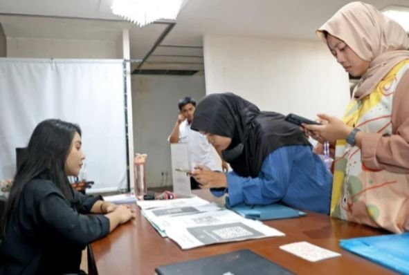 5.908 Mahasiswa Surabaya Dibiayai Kuliah Sampai Lulus, Pemkot Siapkan Kuota 24 Ribu untuk 2026