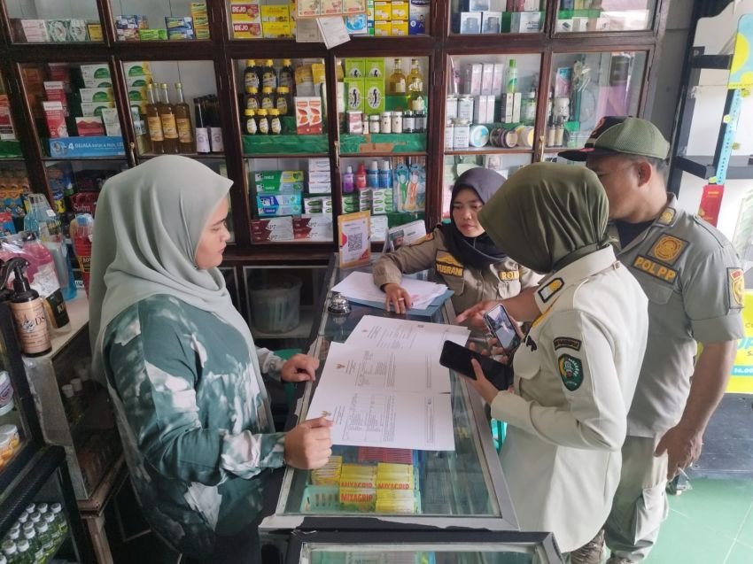 Dorong PAD Daerah, Satpol PP Padangsidimpuan Gencarkan Pendataan Izin Usaha dan Pajak Reklame