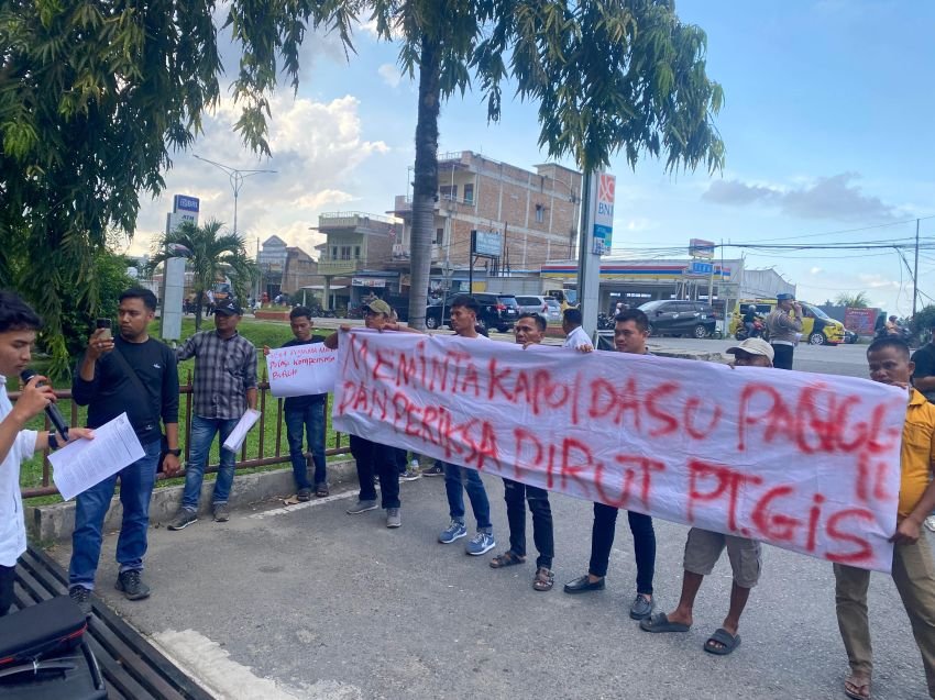 Hak Buruh Dirampas? Massa FORDISSU Tuntut Tindakan Tegas Kejati dan Polda Sumut ke PT Gemilang Indah Sentosa