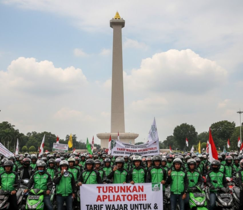 Pengemudi Ojol Gelar Aksi Damai, Sampaikan 7 Tuntutan ke Presiden Prabowo