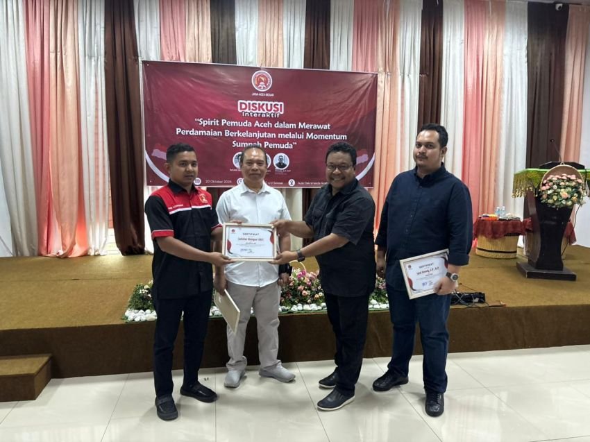 Pemuda Aceh Besar Refleksikan 20 Tahun Perdamaian dalam Diskusi Interaktif JASA