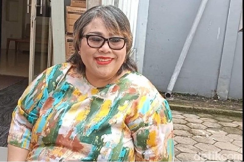 Nunung “Srimulat” Syukuri Pernah Ditangkap karena Narkoba: “Kalau Nggak Ditangkap, Mungkin Aku Sudah Mati”