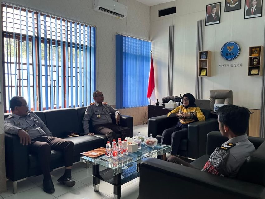 Kalapas Labuhan Ruku Lakukan Kunjungan ke BNNK Batu Bara, Perkuat Sinergi dalam Upaya Pencegahan Narkotika