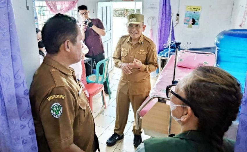 Bupati Simalungun Sidak Kantor Kecamatan dan Puskesmas: Pelayanan Masyarakat Jangan Setengah-Setengah!