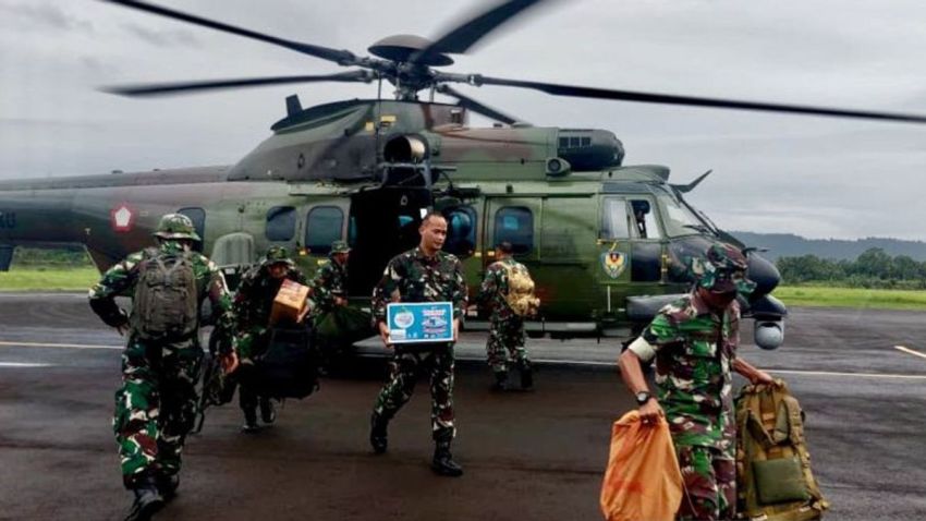Pemerintah Kerahkan 11 Helikopter ke Tiga Provinsi Sumatera, Distribusi Logistik Terkendala Medan Terputus