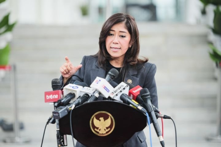 Menkomdigi Meutya Hafid: IoT Bantu Petani Sragen Hemat Pupuk dan Naikkan Hasil Panen