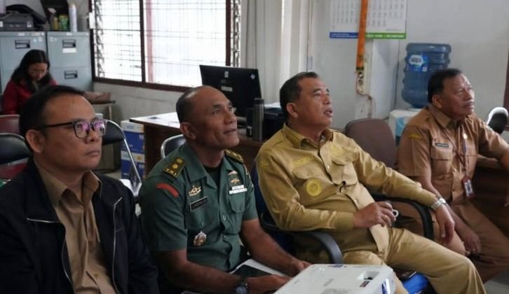 Bupati Karo Hadiri Vidcon Evaluasi Progres Pembangunan KDMP Bersama Presiden RI, Dorong Kemandirian Ekonomi Desa