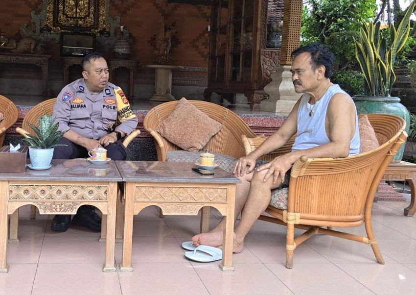 Bhabinkamtibmas Sambang Tokoh Adat Jelang Galungan, Dorong Pemasangan CCTV dan Penguatan Pecalang