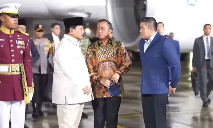 Presiden Prabowo Tiba di Tanah Air Usai Hadiri KTT APEC 2025 di Korea Selatan