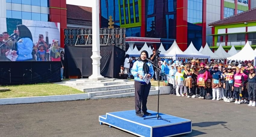 Ratusan Tim Ikuti Lomba Senam Kreasi Tabola Bale di Pemkot Bandarlampung