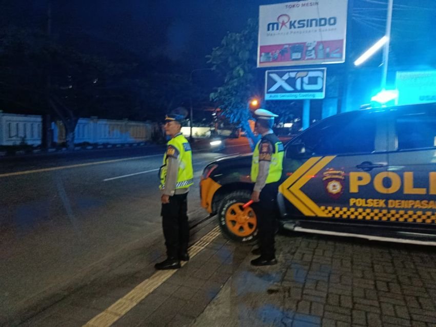 Patroli Subuh Polsek Denpasar Barat Antisipasi Kriminalitas Dini Hari