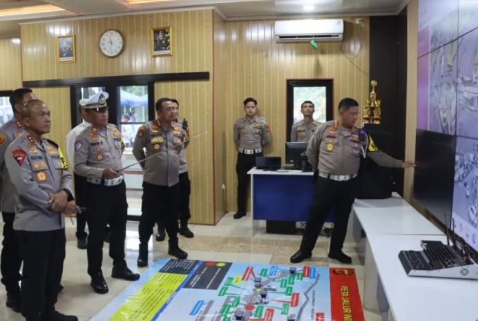 Polisi Pasang CCTV di Jalur Rawan Jabar, Kapolda Rudi Setiawan Pastikan Pengamanan Nataru Bisa Dipantau Real-Time