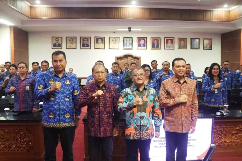 Pemprov Bali Pertahankan Predikat MCSP Terbaik 5 Tahun, Koster Tegaskan Promosi Jabatan Wajib Bersih