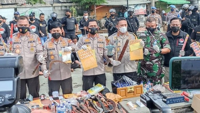 BNN Bongkar Jaringan Narkoba di Kampung Bahari, Alat Hisap dan TimBangan Disita