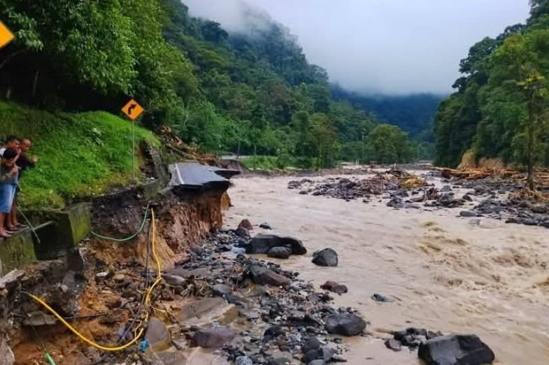 Jalan Non-Tol Sumatera Lumpuh: Ini Daftar Ruas yang Putus Diterjang Banjir dan Longsor