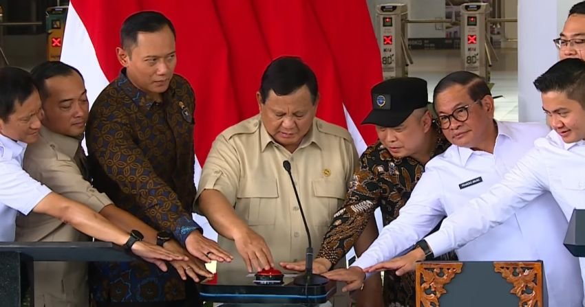 Presiden Prabowo Janji Perluas Jalur Kereta Api ke Sumatra, Kalimantan, dan Sulawesi