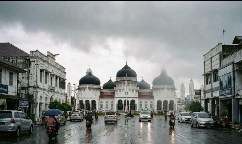 Prakiraan Cuaca Aceh Hari Ini: Sebagian Wilayah Cerah Berawan, Beberapa Terjadi Hujan Ringan dan Petir