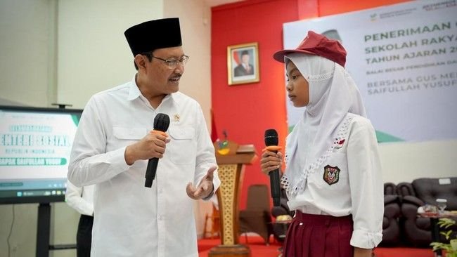 Menteri Sosial Gus Ipul: Sekolah Rakyat Berjalan Baik, Fokus ke Anak dari Keluarga Miskin Ekstrem