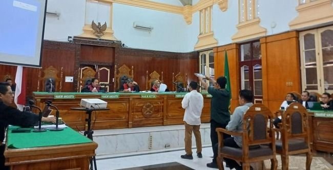 Edison Togatorop Ungkap Ancaman Topan Ginting: &ldquo;Akan Saya Periksa Kau Nanti!&rdquo;