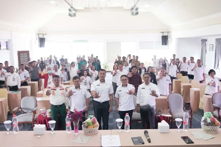 Sekda Karo Buka Sosialisasi Penyerahan PSU Perumahan dan Permukiman