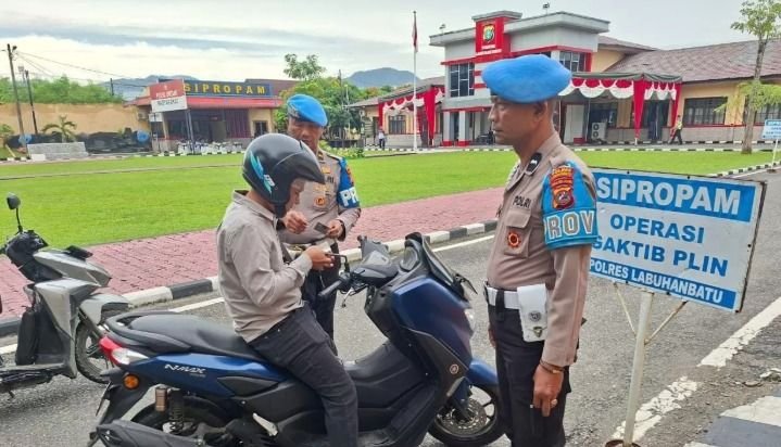 Jelang Operasi Zebra 2025, Polres Labuhanbatu Periksa Kelengkapan Berkendara Personel
