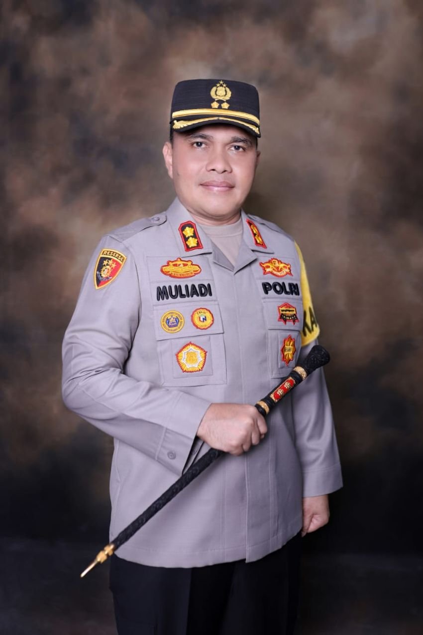 Kapolres Aceh Tamiang Ganti Uang Jalan Sopir Ambulans Relawan PAS Usai Kecelakaan