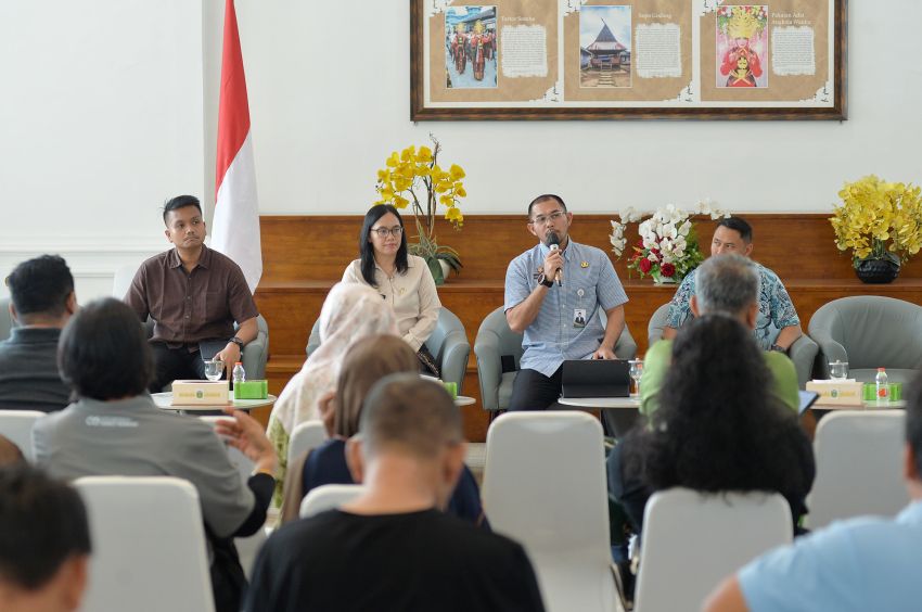 Bebas Pungutan! Disdik Sumut Siapkan Program Bersekolah Gratis untuk Semua SMA/SMK/SLB