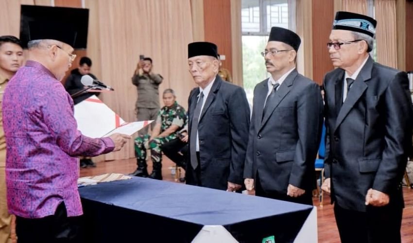 Bupati Simalungun Lantik Pengurus Baznas Periode 2023&ndash;2028, Komitmen Sisihkan 10% Gaji untuk Zakat