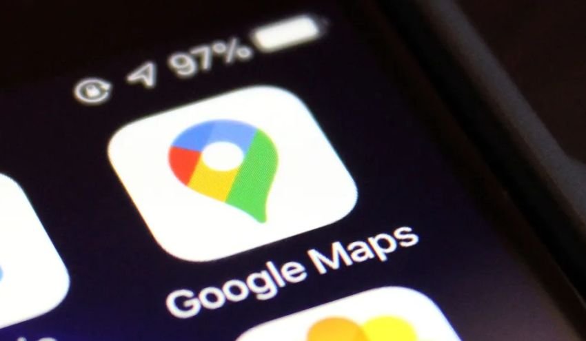 Google Maps 2025 Bisa ‘Baca Pikiran’ Kamu: Tahu Menu Rahasia dan Parkir Sebelum Sampai!
