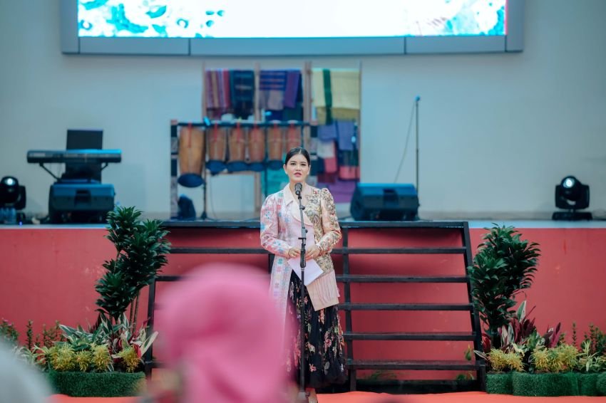 Ulos Goes to UNESCO! Pemprov Sumut Dorong Warisan Budaya Batak Mendunia