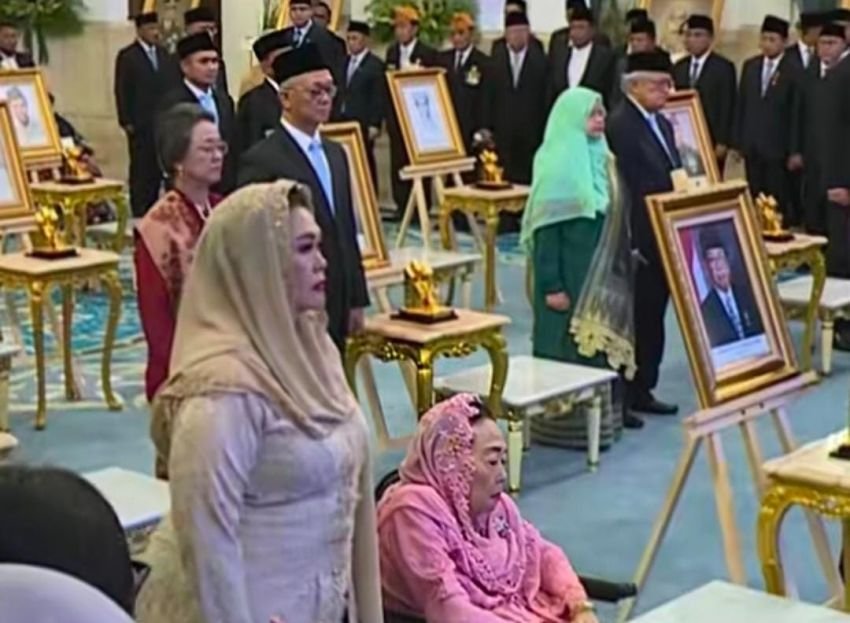 "Sejarah Baru: Prabowo Anugerahi Gelar Pahlawan Nasional untuk 10 Tokoh, Termasuk Gus Dur dan Soeharto"