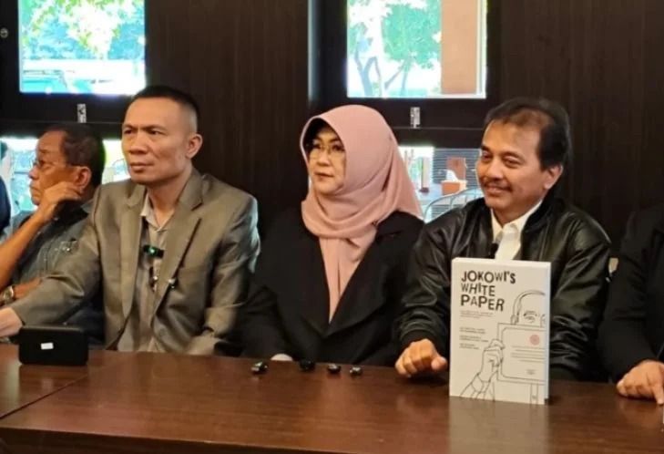 Polda Metro Tetapkan 8 Tersangka Kasus Tuduhan Ijazah Palsu Jokowi, Termasuk Roy Suryo Cs!