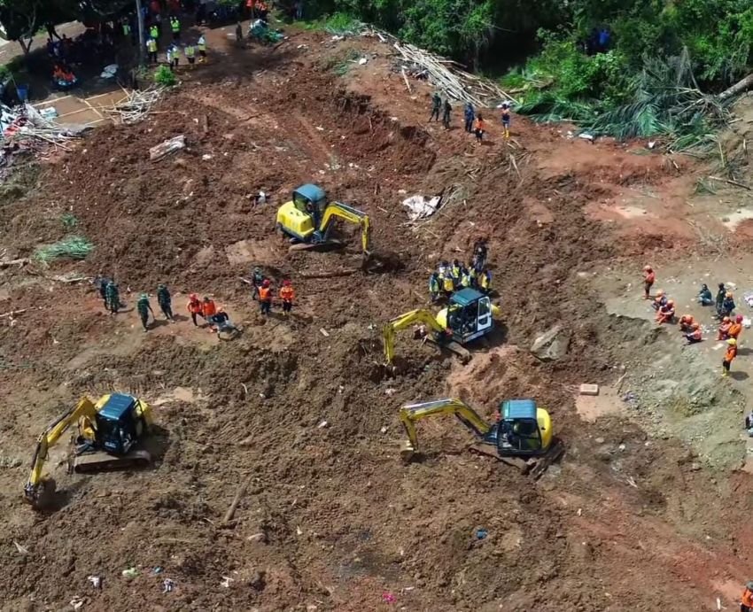 Tim SAR Temukan Tiga Jasad Baru Korban Longsor Cilacap, Total 16 Orang Meninggal