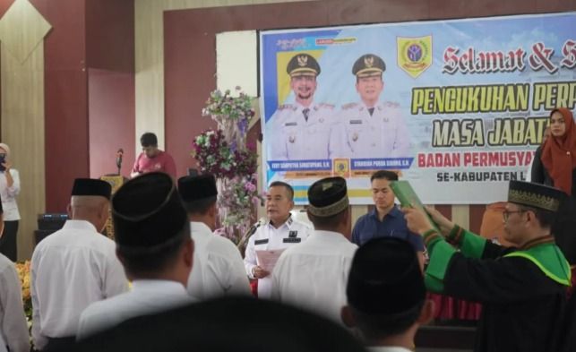 Wabup Labusel Syahdian Purba Kukuhkan BPD se-Kabupaten, Tegaskan Pentingnya Sinergi Pemerintahan Desa