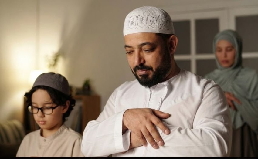 Arti Bacaan Sholat dan Konsekuensi Bagi yang Meninggalkannya