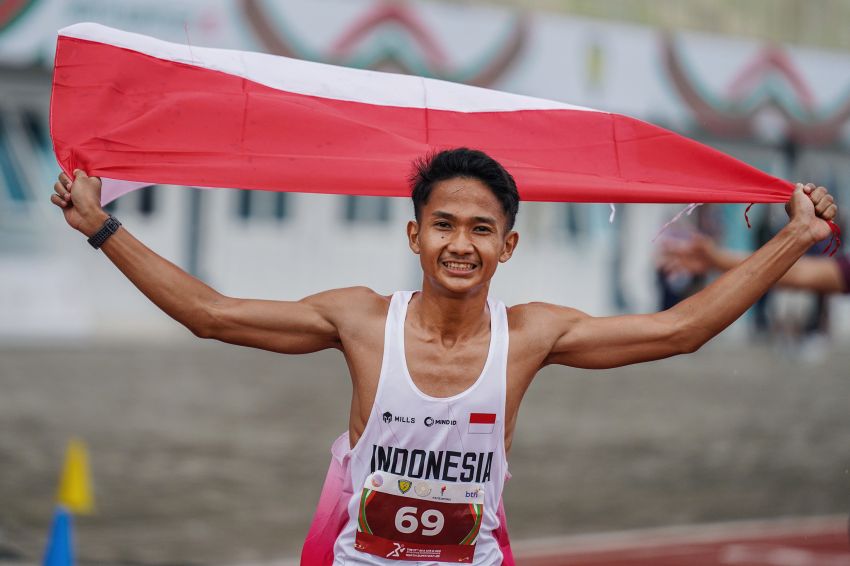 Indonesia Borong Emas Pertama di Kejuaraan Atletik Asia Tenggara Lewat Lari 1.500 Meter
