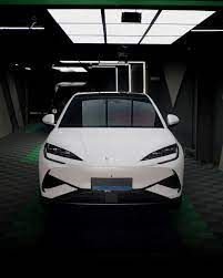 Perbandingan Lengkap Toyota bZ4X dan BYD Sealion 7: Fitur, Tenaga, dan Jarak Tempuh