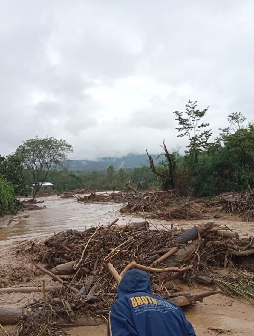 Banjir dan Longsor Aceh Tengah: 16 Meninggal, Ribuan Warga Mengungsi, Akses Darat Lumpuh