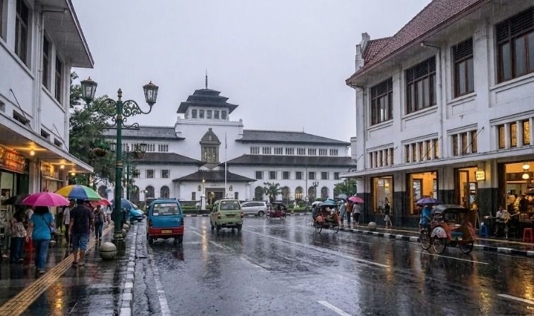 Hujan Ringan Diprakirakan Merata di Jawa Barat