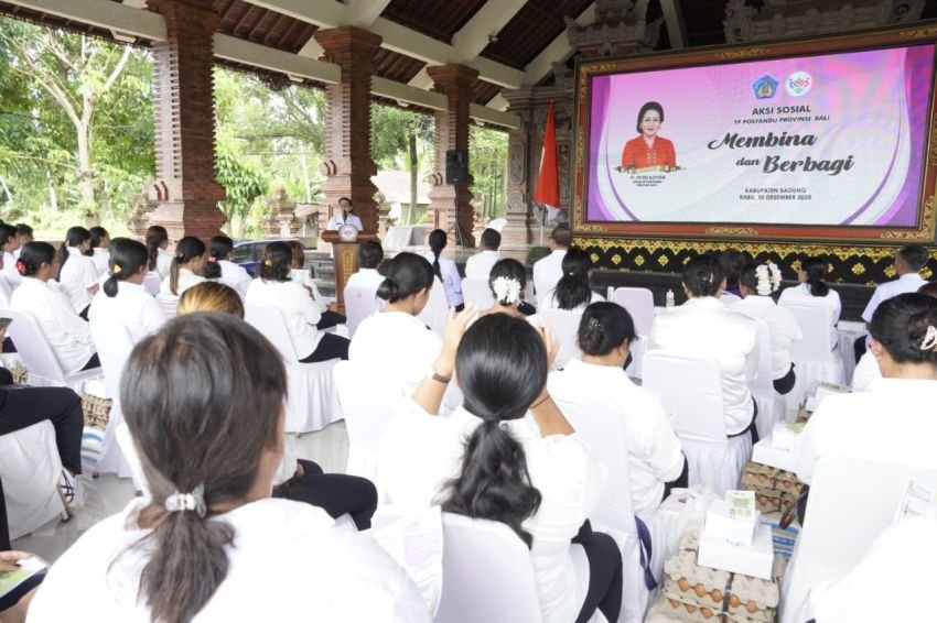 Putri Koster Ingatkan Pentingnya Standar Pelayanan Minimal di Posyandu Desa Tegal Darmasaba