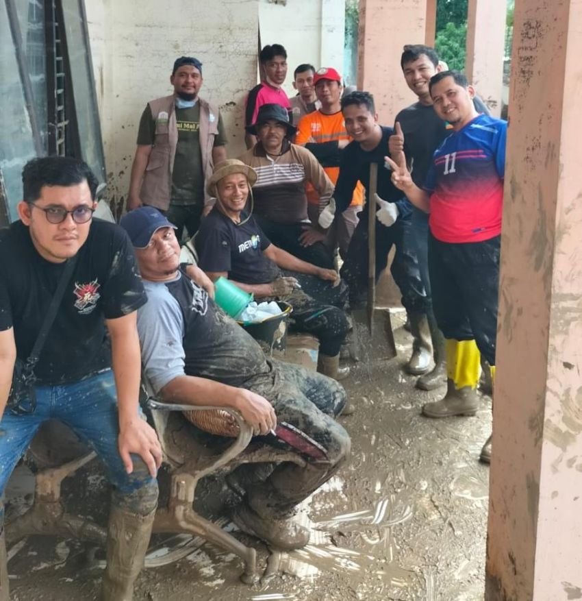 Pascabencana Hidrometeorologi, Amil BMA Bersihkan Fasilitas Publik di Bireuen