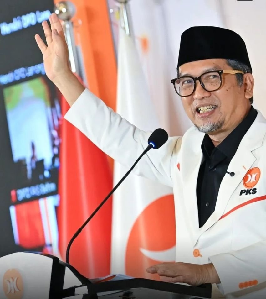 Al Muzzammil Yusuf Cerita Relawan PKS Hanyut Saat Penyaluran Bantuan di Sumatera
