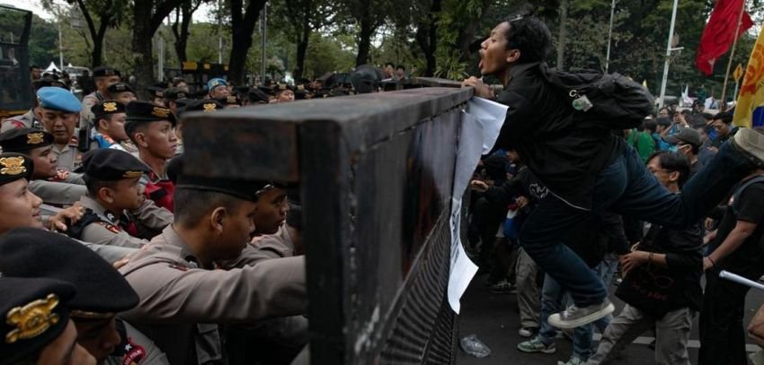 Gerakan Anak Muda dan Politik Musiman