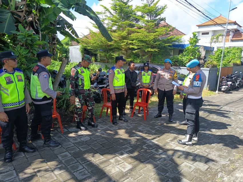 Sterilisasi Gereja dan Pengamanan Terbuka, Polres Gianyar Pastikan Natal Aman