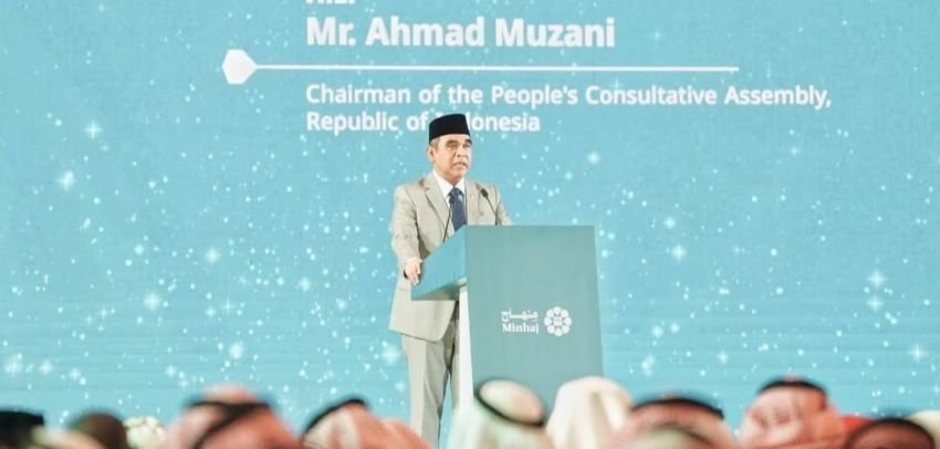 Prabowo Kerahkan PLN dan Pertamina Pulihkan Listrik serta BBM di Tiga Provinsi Terdampak Bencana