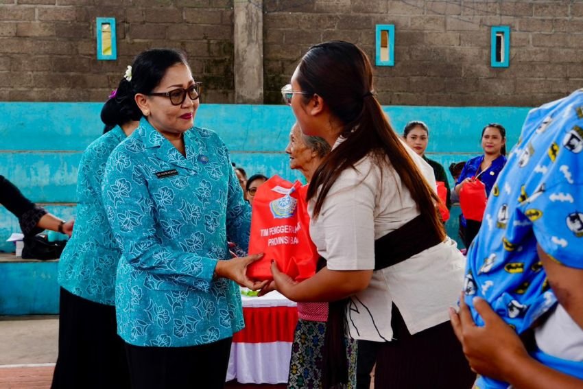 Putri Koster Dorong PKK Petandakan Kembangkan Kuliner Lokal, Usulkan Dodol Durian Jadi Identitas Desa