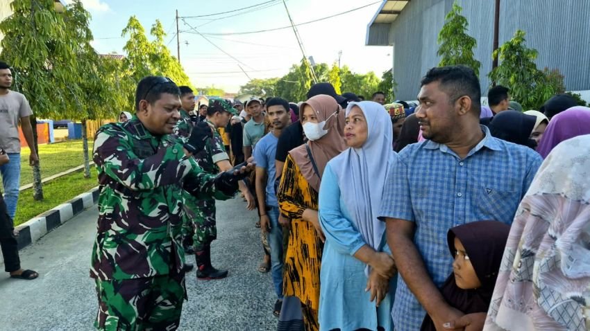 Viral! Danrem 011/Lilawangsa Ajak Warga Beli Beras Murah ke Gudang Bulog, Antrean Warga Membludak