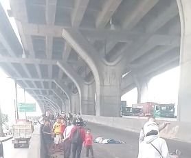 Kecelakaan Lalu Lintas Koja: Pemotor Perempuan Tewas Terlindas Truk